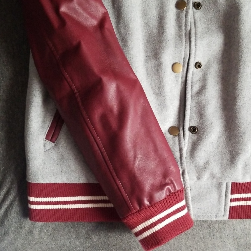 Jacket - Picture 2 of 6